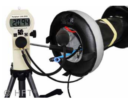 PurgEye 100 monté sur trépied et raccordé à un système d’inertage de tuyauterie